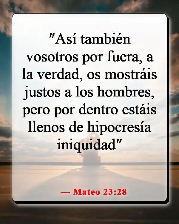 Versículos de la Biblia sobre hacer el mal cuando sabes lo que es correcto (Mateo 23:28)